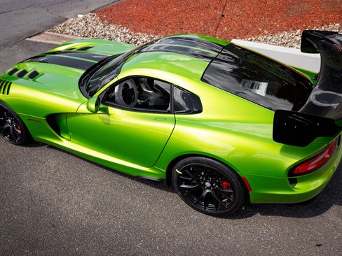 Used 2017 Dodge Viper GTC image 35