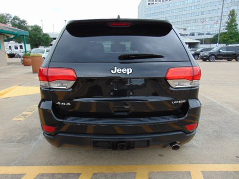 Used 2014 Jeep Grand Cherokee Laredo image 7
