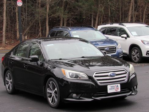 Used 2015 Subaru Legacy 2.5i Limited image 12