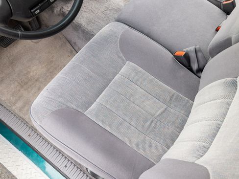 Used 1996 Dodge Ram 2500 Truck SLT image 34