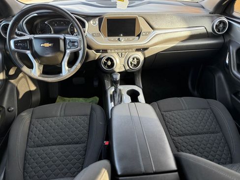 Used 2020 Chevrolet Blazer LT image 11