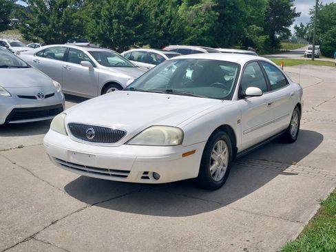 Used 2004 Mercury Sable LS Premium image 2