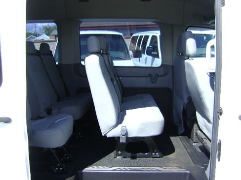 Used 2015 Ford Transit 350 image 11