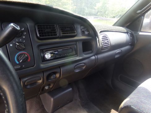 Used 2001 Dodge Ram 3500 Truck Laramie image 11