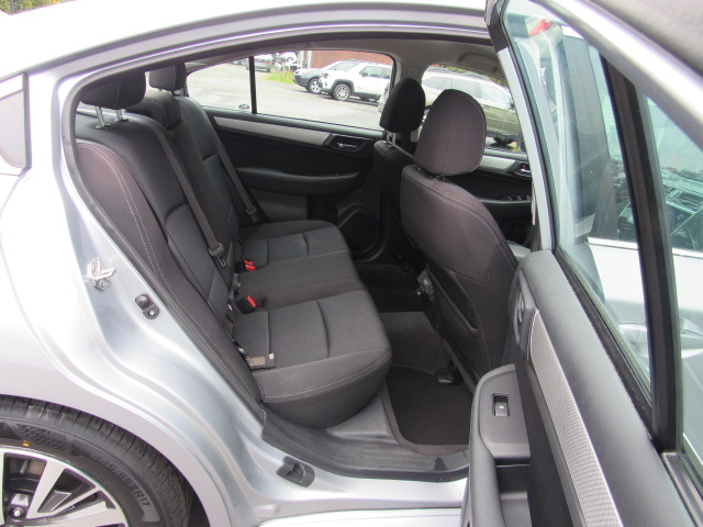 Used 2018 Subaru Legacy 2.5i Premium AWD/4WD image 18