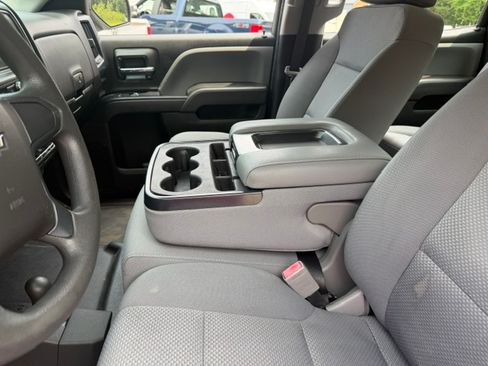 Used 2017 Chevrolet Silverado 2500 4x4 Crew Cab image 19