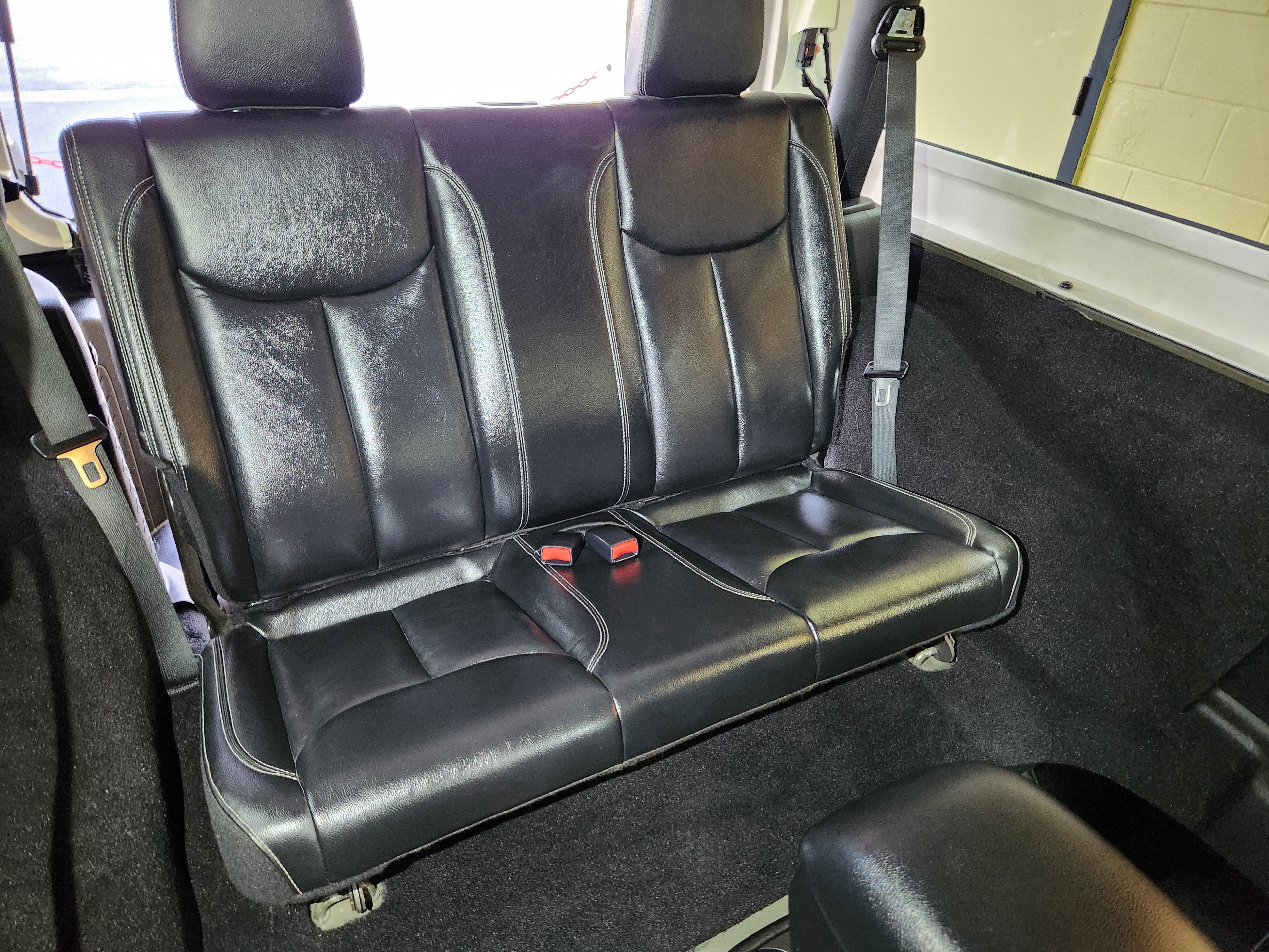 Used 2015 Jeep Wrangler 4WD Sahara image 16