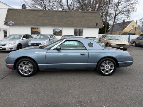 Used 2005 Ford Thunderbird 50th Anniversary image 24