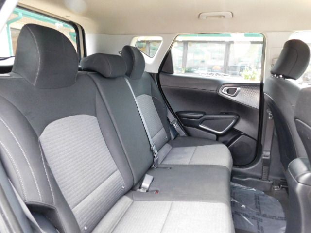 Used 2020 Kia Soul S FWD image 22