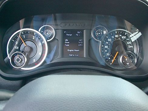 Used 2022 RAM 2500 Tradesman RWD image 18