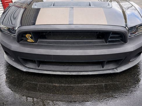 Used 2013 Ford Mustang Shelby GT500 image 4