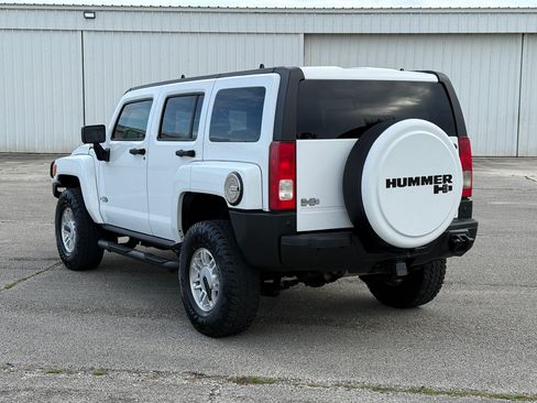 Used 2006 HUMMER H3 image 9