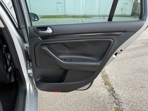 Used 2014 Volkswagen Jetta TDI image 87