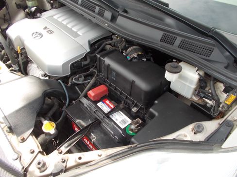 Used 2009 Toyota Sienna image 12