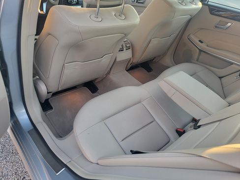Used 2015 Mercedes-Benz E 350 Luxury image 14