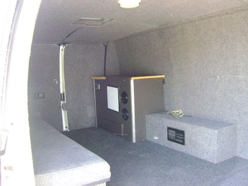 Used 2001 Dodge B3500 image 8