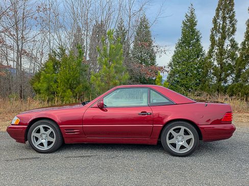 Used 1997 Mercedes-Benz SL 500 image 1