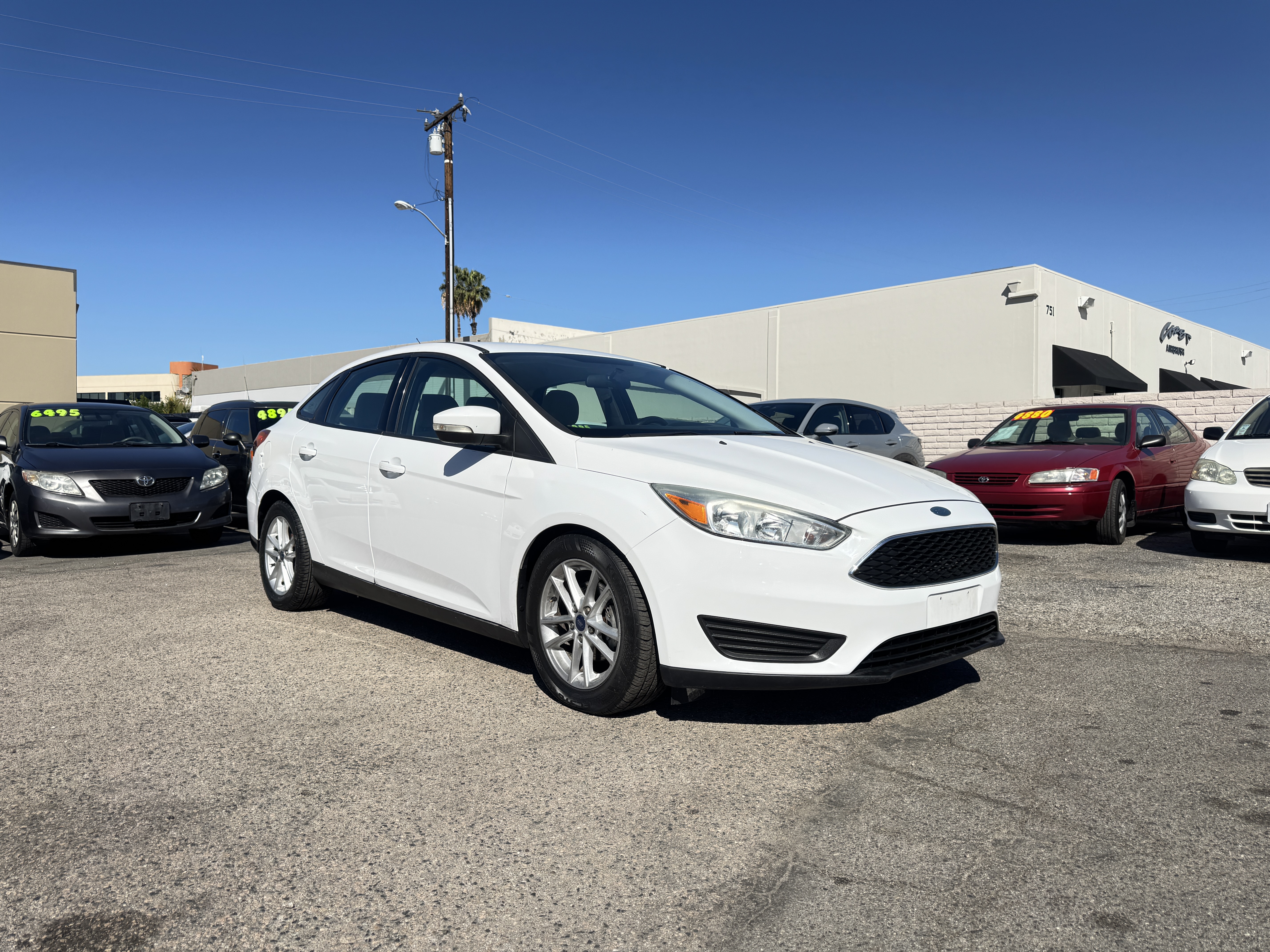 Used 2016 Ford Focus SE Sedan FWD image 11