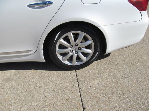 Used 2008 Lexus LS 460 Luxury image 4