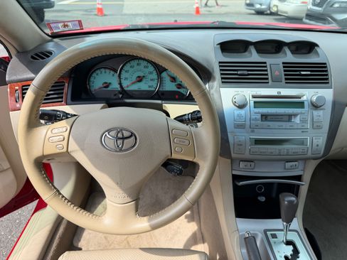 Used 2006 Toyota Solara SLE image 18