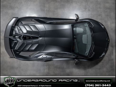 Used 2020 Lamborghini Aventador SVJ Coupe AWD/4WD image 5