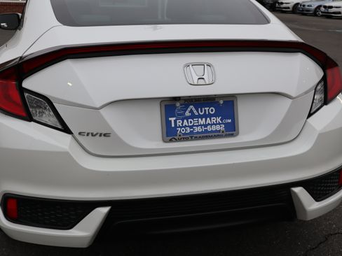 Used 2019 Honda Civic EX image 10