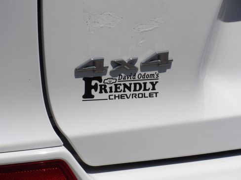 Used 2019 Jeep Cherokee 4WD Overland image 16