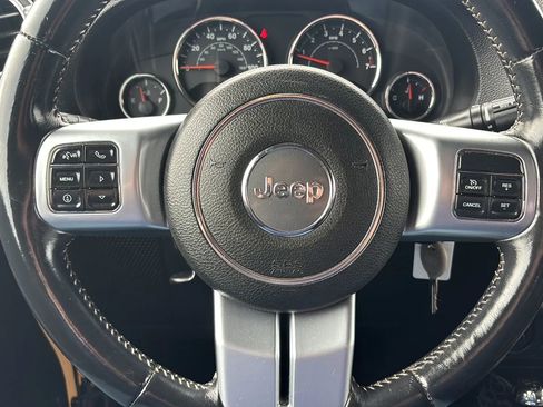 Used 2013 Jeep Wrangler Unlimited Sport image 26