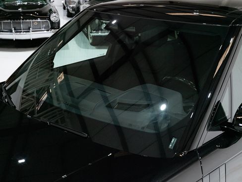 Used 2025 Land Rover Range Rover SE image 35