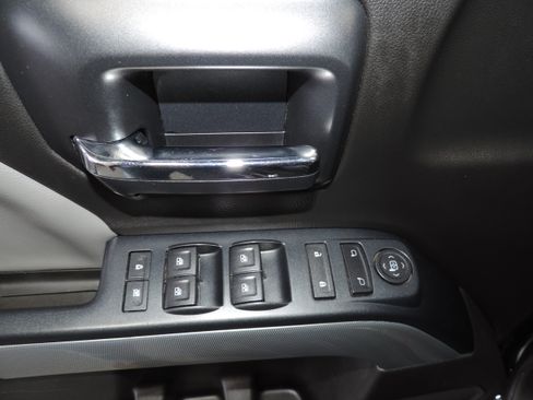 Used 2014 Chevrolet Silverado 1500 LT Z71 image 39