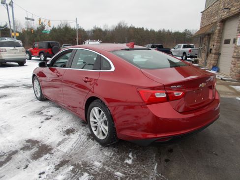 Used 2016 Chevrolet Malibu LT image 7