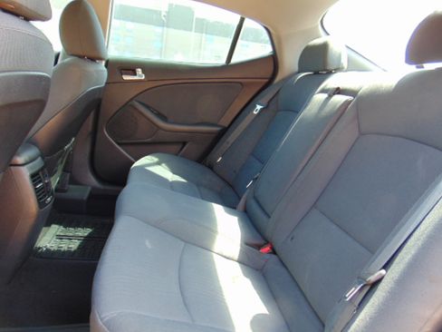 Used 2015 Kia Optima LX image 22