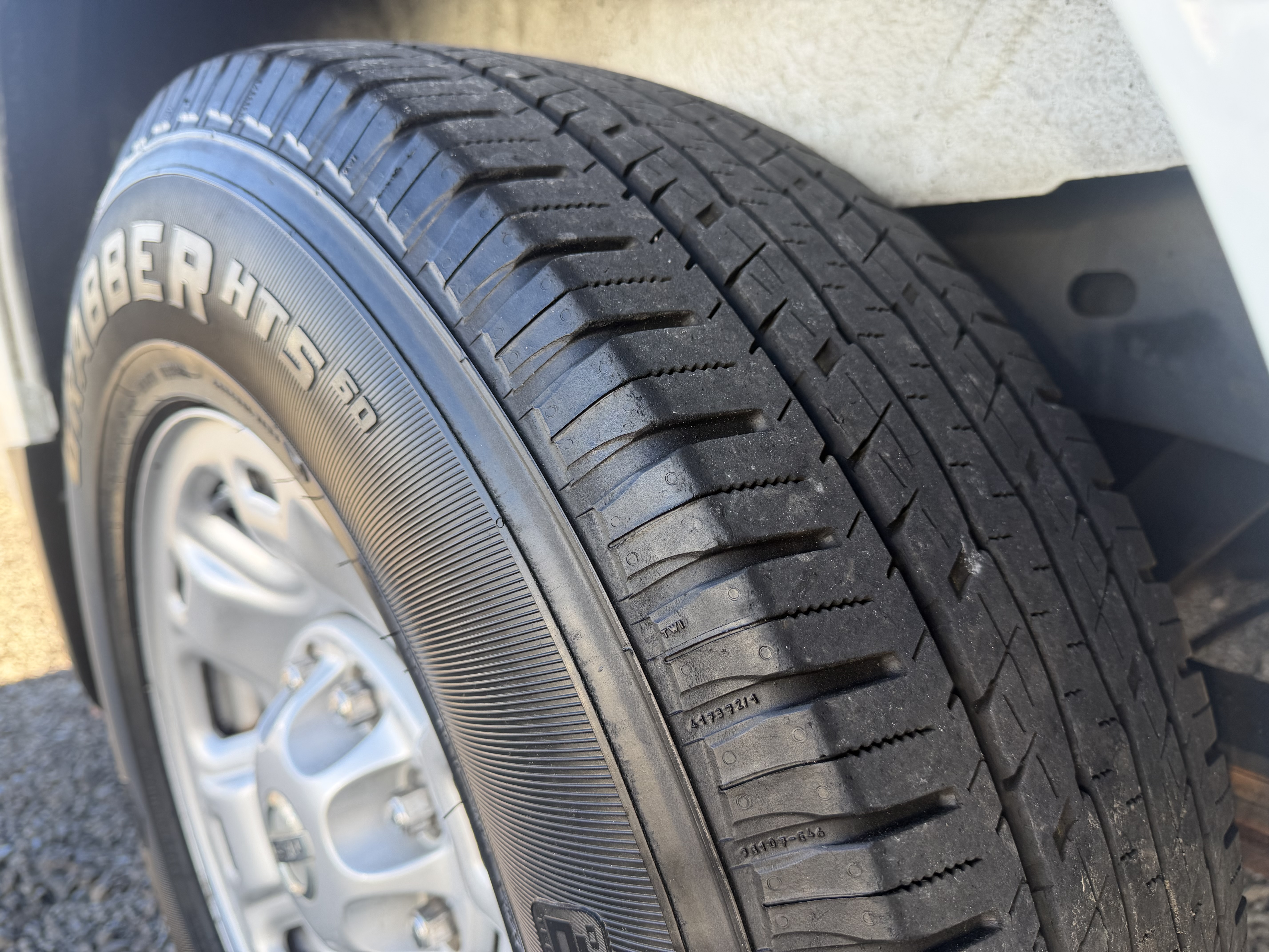 Used 2018 Nissan NV 3500 SV RWD image 23