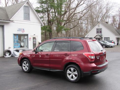Used 2014 Subaru Forester 2.5i Premium image 5