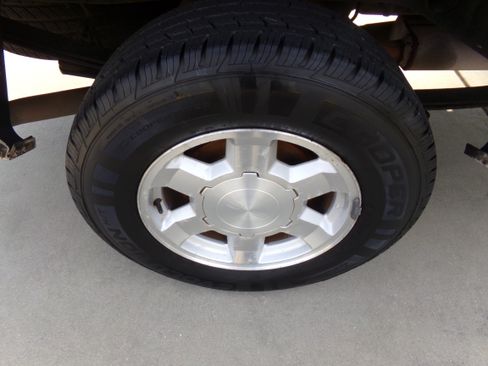 Used 2007 Chevrolet Silverado 1500 W/T RWD image 11