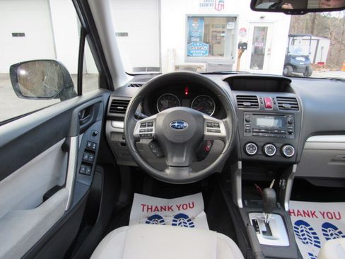 Used 2015 Subaru Forester 2.5i Premium image 24