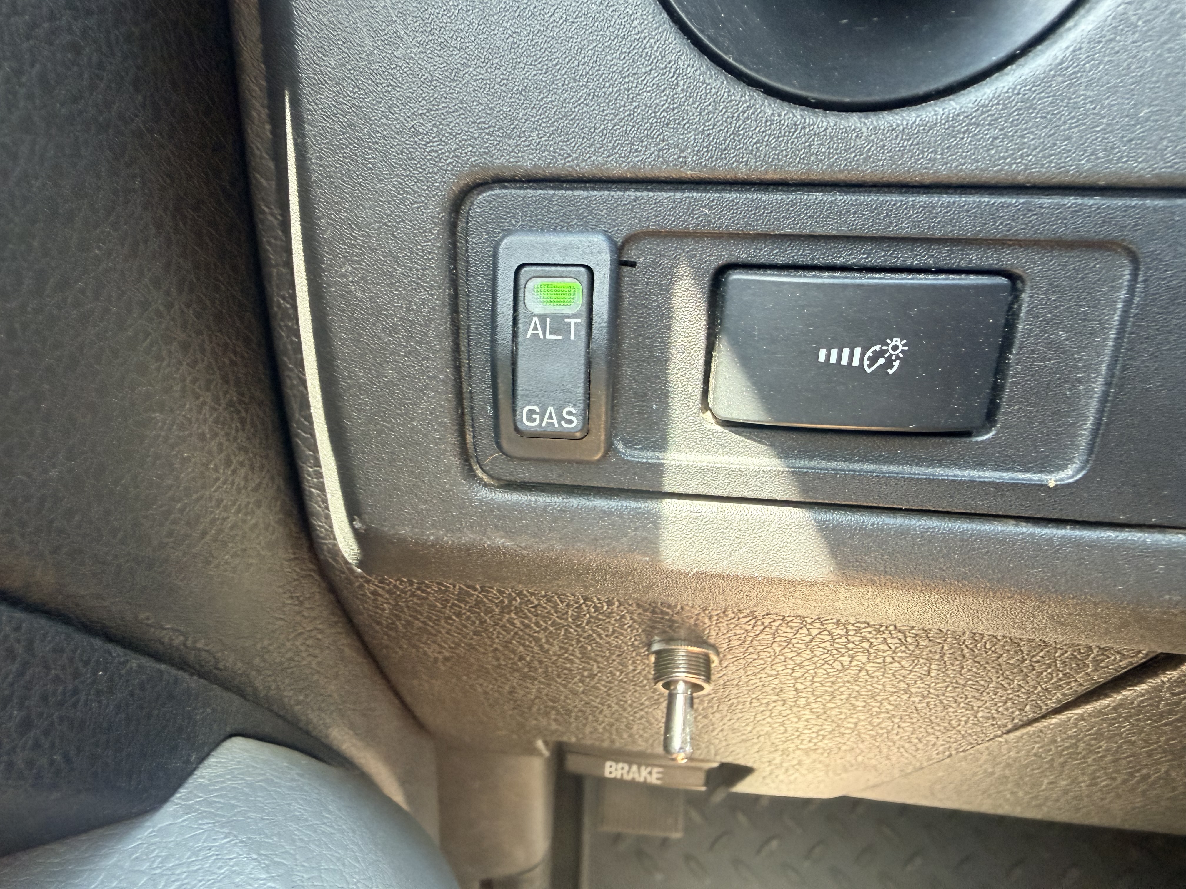 Used 2014 Ford F150 4x4 Regular Cab XL image 13