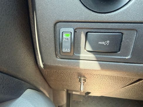 Used 2014 Ford F150 4x4 Regular Cab XL image 13