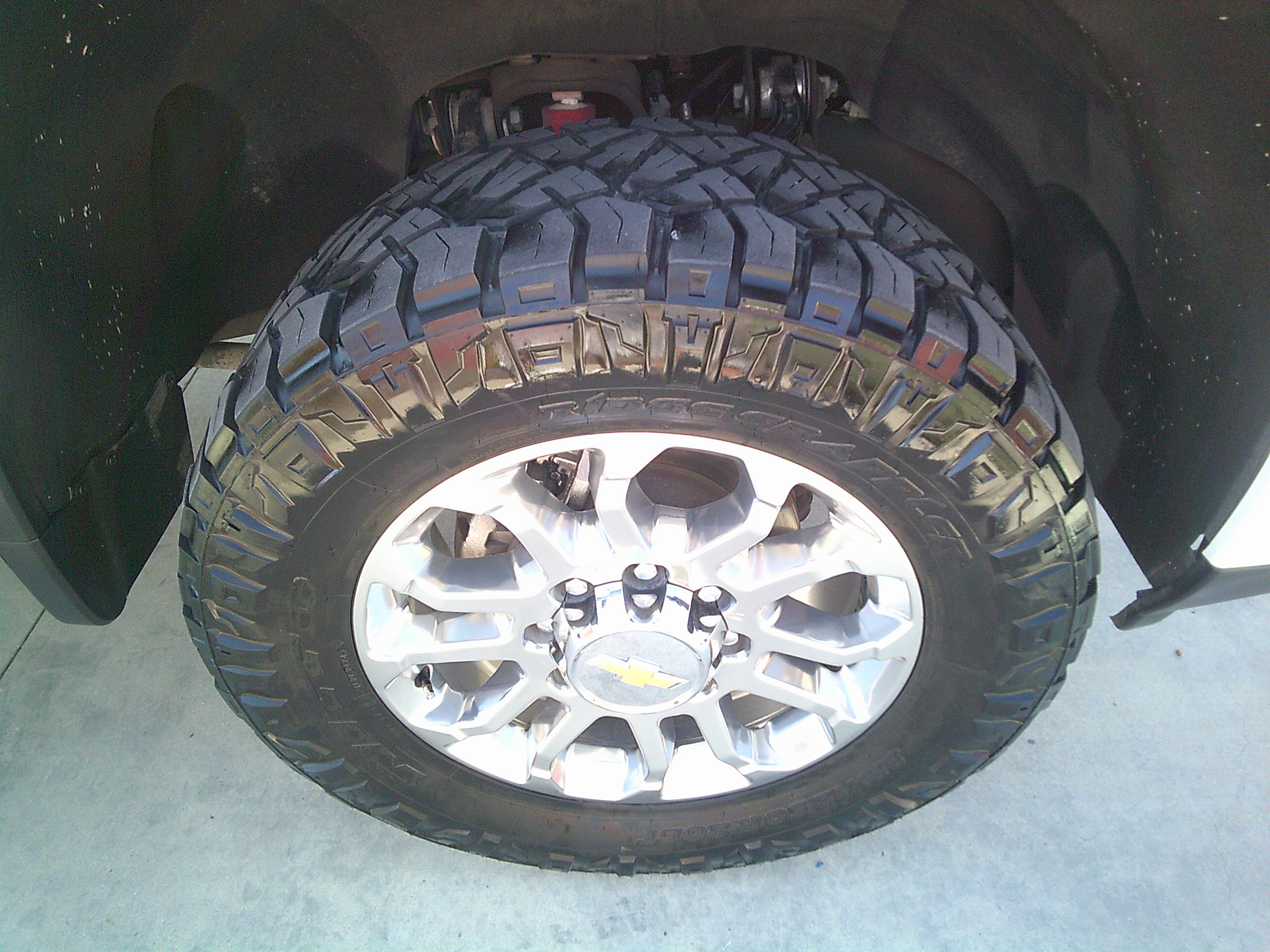 Used 2024 Chevrolet Silverado 2500 LTZ AWD/4WD image 25