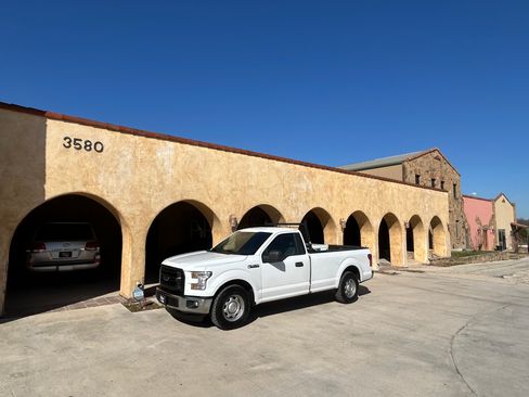 Used 2016 Ford F150 XL image 1