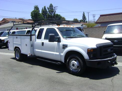 Used 2008 Ford F350 2WD SuperCab DRW Super Duty image 3