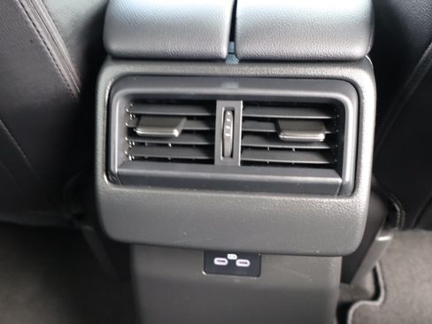 Used 2025 MAZDA CX-50 2.5 S Preferred Plus Package image 16