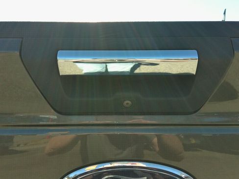 Used 2015 Ford F150 XLT image 15