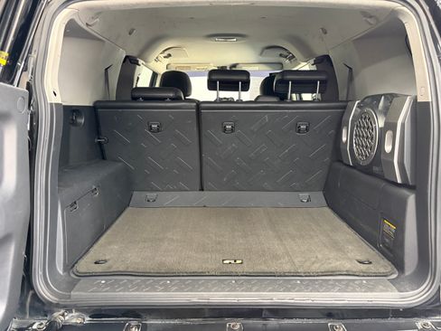 Used 2008 Toyota FJ Cruiser 4WD image 11