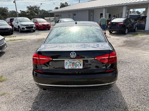 Used 2016 Volkswagen Passat 1.8T FWD image 4