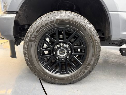 Used 2022 Ford F350 XLT image 17