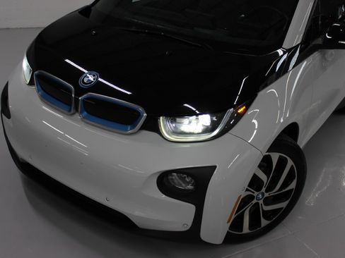 Used 2017 BMW i3 image 2