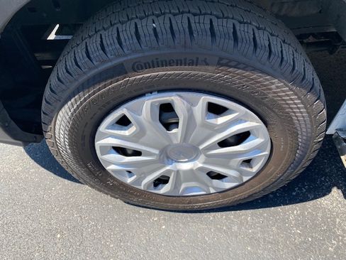 Used 2024 Ford Transit 250 image 12