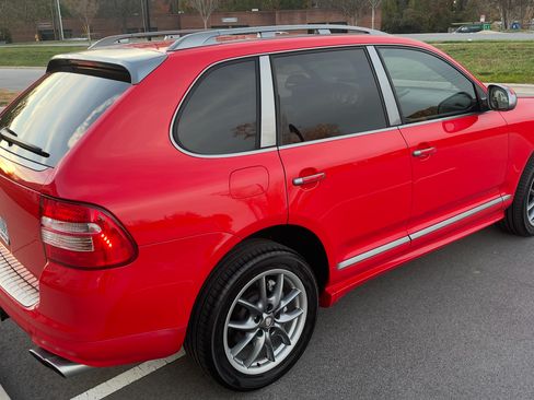 Used 2006 Porsche Cayenne S Titanium Edition image 6