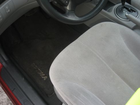 Used 2009 Kia Optima EX image 9